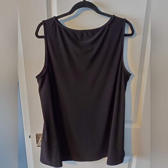 Laura Plus Black Sleeveless Blouse - Picture 2 of 3